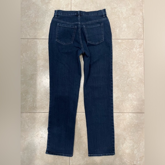 Gloria Vanderbilt Amanda Jeans Size 6. Excellent condition. - Picture 2 of 9